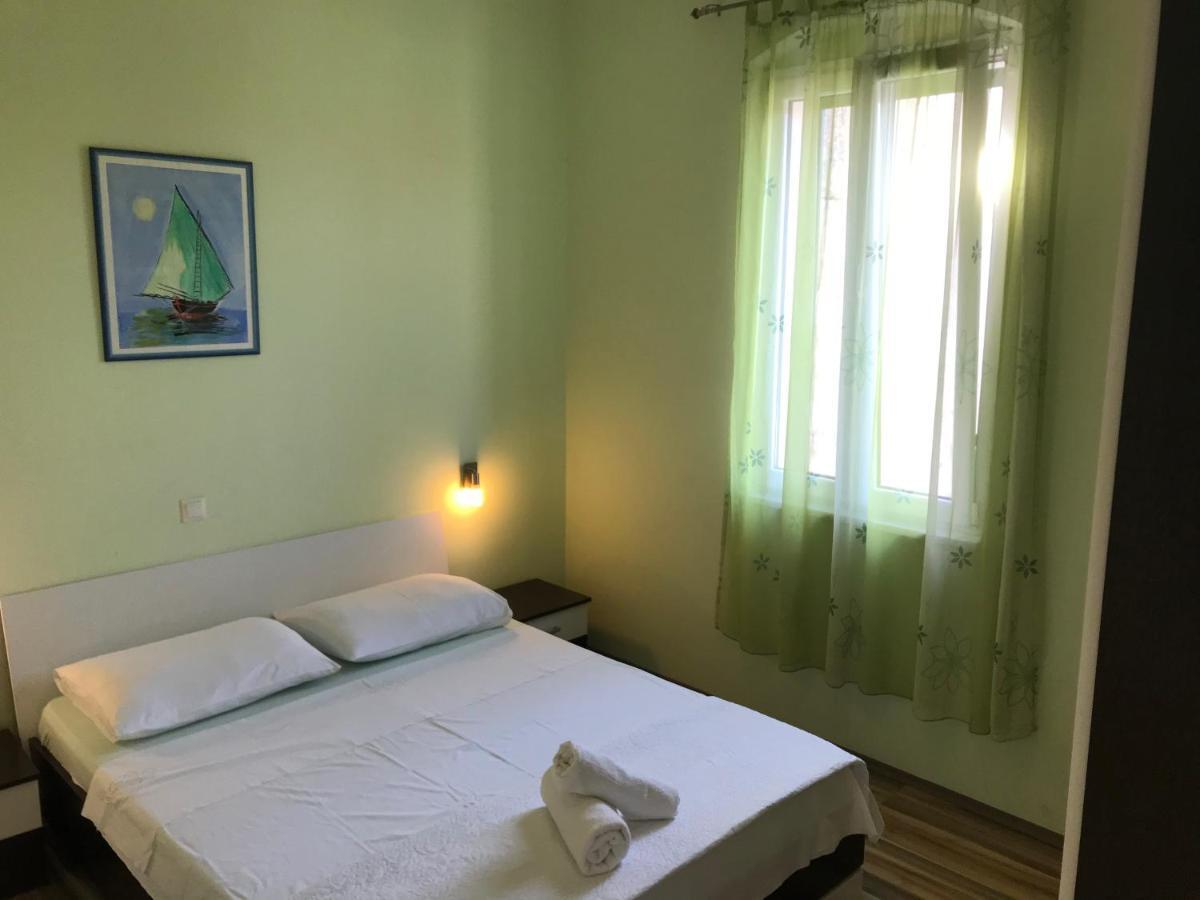 Apartment Central Old Town With Private Indoor Garage Parking Spalato Esterno foto